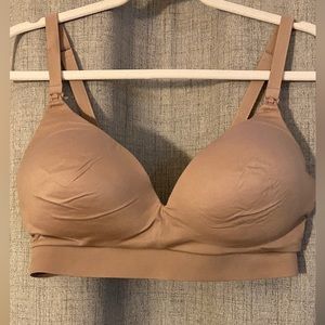 Kindred Bravely Pumping and Nursing Bra